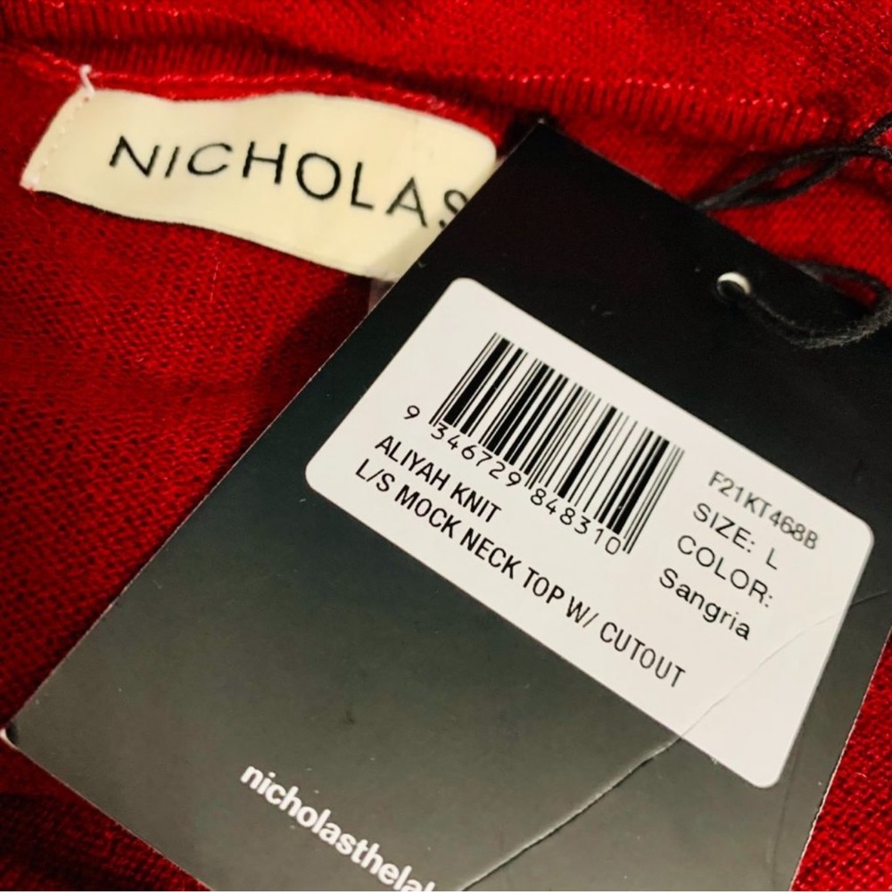 NICHOLAS Aliyah Burgundy wool Cut-Out turtleneck sweater top - Picture 6 of 9